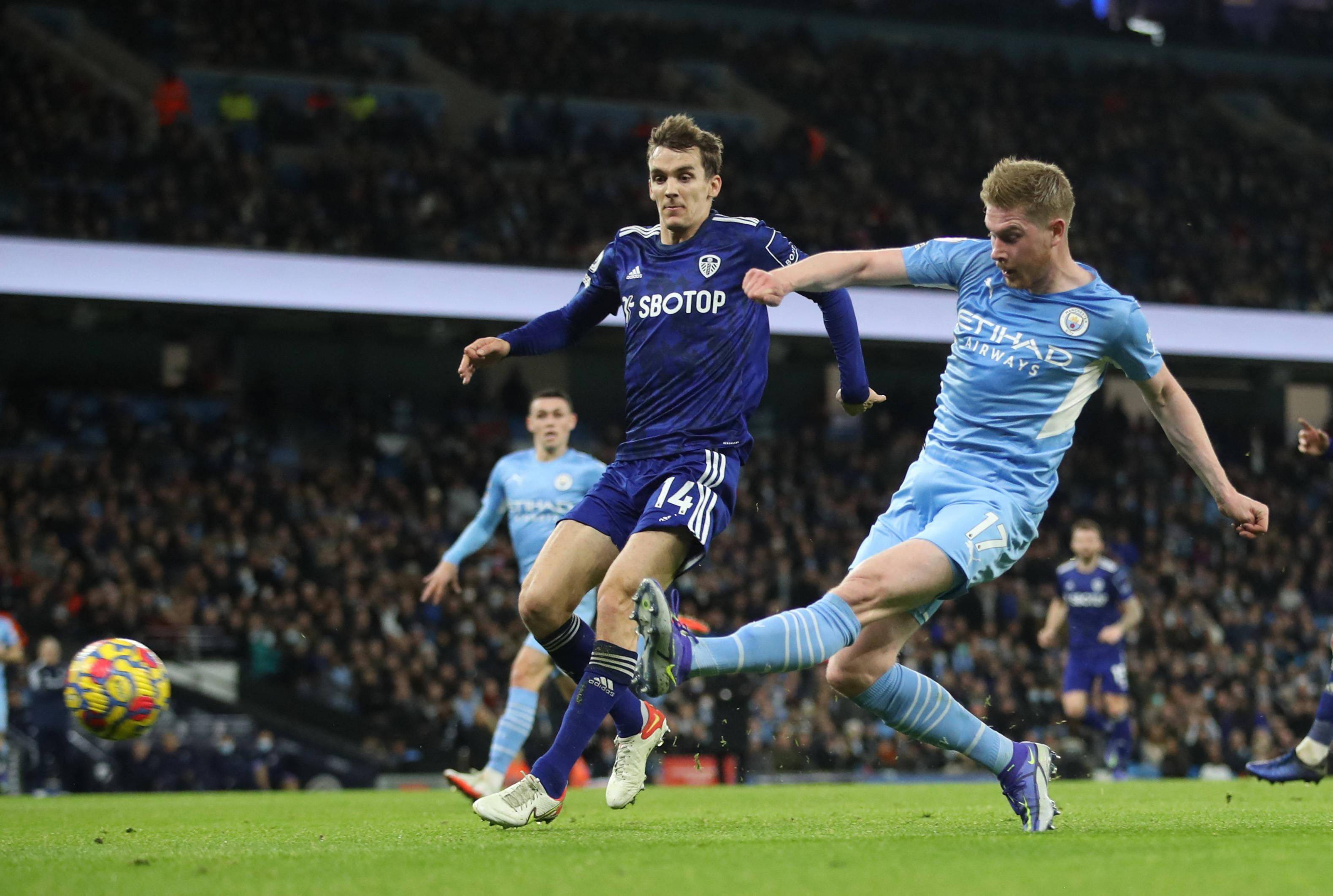 在球场上见 在球场上见